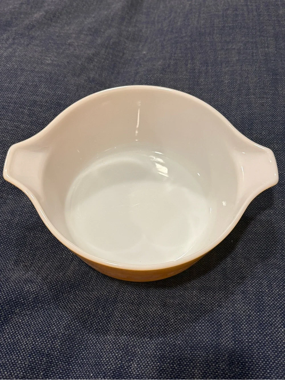 Vintage Pyrex Butterfly Gold 475-B Casserole Dish 2.5 Qt Round with Lid 1970s